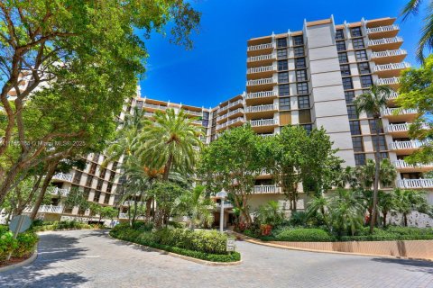 Condo in Key Biscayne, Florida, 2 bedrooms  № 1872418 - photo 25