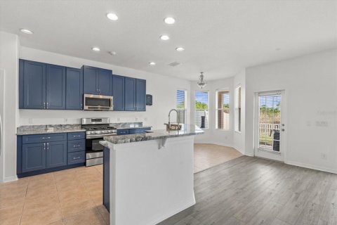 House in Riverview, Florida 4 bedrooms, 220.74 sq.m. № 2232441 - photo 14