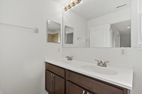 House in Riverview, Florida 4 bedrooms, 220.74 sq.m. № 2232441 - photo 27