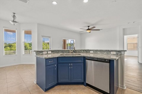 House in Riverview, Florida 4 bedrooms, 220.74 sq.m. № 2232441 - photo 10