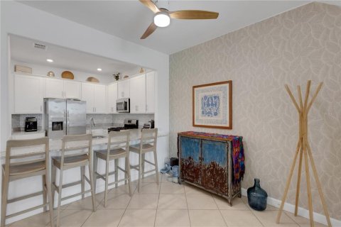 Townhouse in Bradenton, Florida 3 bedrooms, 178.84 sq.m. № 2266829 - photo 15