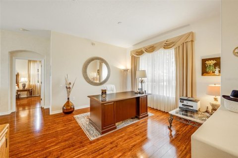 House in Palm Bay, Florida 4 bedrooms, 211.17 sq.m. № 2112453 - photo 7