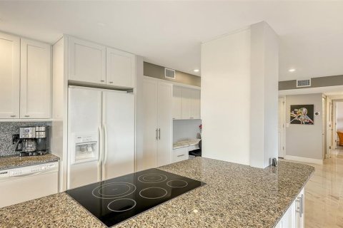 Condominio en venta en Sarasota, Florida, 2 dormitorios, 135.27 m2 № 1597196 - foto 24