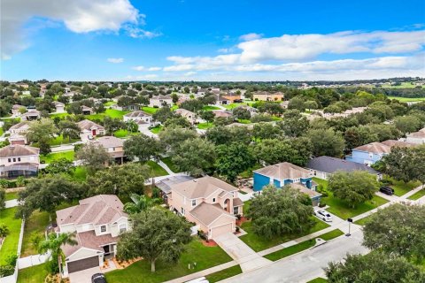 House in Clermont, Florida 5 bedrooms, 255.67 sq.m. № 2199622 - photo 8