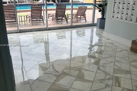 Купить кондоминиум в Норт-Майами, Флорида 1 спальня, 74.97м2, № 2055894 - фото 7