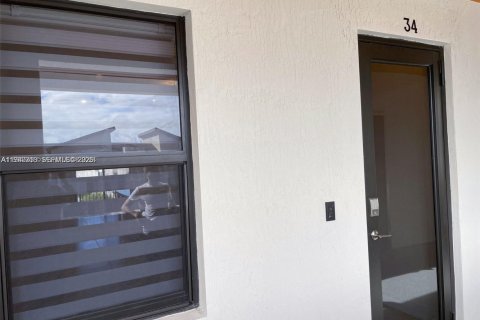 Condominio en venta en Doral, Florida, 2 dormitorios, 89.56 m2 № 2089074 - foto 4