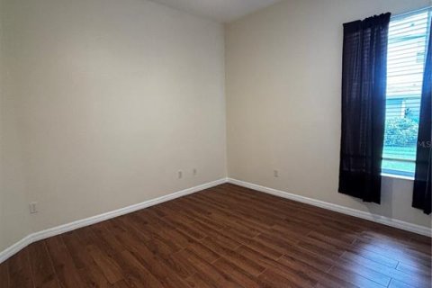 Casa en alquiler en Orlando, Florida, 4 dormitorios, 243.59 m2 № 1884115 - foto 18