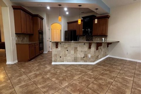 Casa en alquiler en Orlando, Florida, 4 dormitorios, 243.59 m2 № 1884115 - foto 11