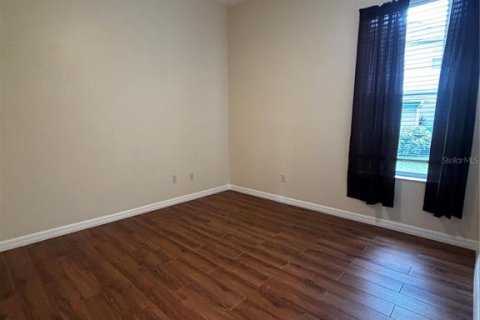 Casa en alquiler en Orlando, Florida, 4 dormitorios, 243.59 m2 № 1884115 - foto 19