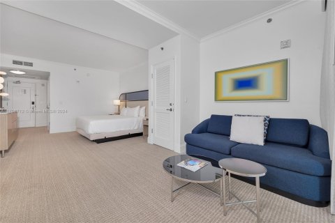 Condominio en venta en Miami Beach, Florida, 47.94 m2 № 1964838 - foto 11