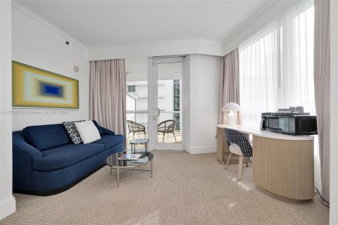 Condominio en venta en Miami Beach, Florida, 47.94 m2 № 1964838 - foto 9