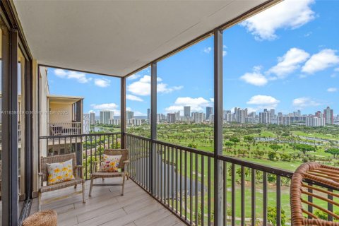 Condominio en venta en Aventura, Florida, 2 dormitorios, 107.49 m2 № 2168713 - foto 16