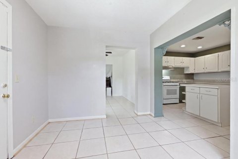 Villa ou maison à vendre à DeLand, Floride: 3 chambres, 104.05 m2 № 2285412 - photo 19