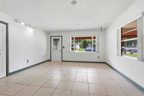 Villa ou maison à vendre à DeLand, Floride: 3 chambres, 104.05 m2 № 2285412 - photo 13