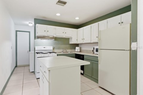 Villa ou maison à vendre à DeLand, Floride: 3 chambres, 104.05 m2 № 2285412 - photo 15