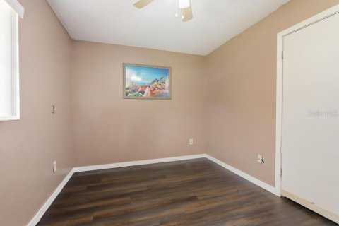 Villa ou maison à vendre à DeLand, Floride: 3 chambres, 104.05 m2 № 2285412 - photo 29