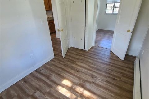Villa ou maison à louer à Saint Petersburg, Floride: 2 chambres, 81.1 m2 № 2418930 - photo 25