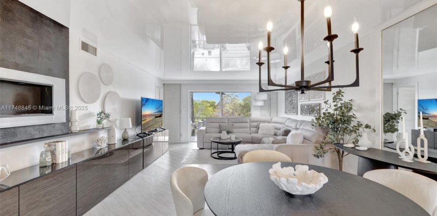 Condo in Sunrise, Florida, 2 bedrooms  № 1860005