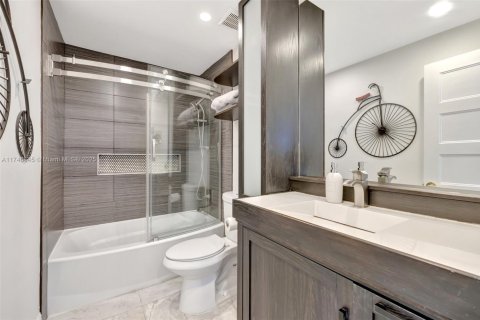 Condo in Sunrise, Florida, 2 bedrooms  № 1860005 - photo 26