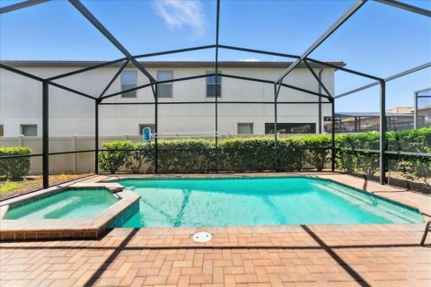 House in Kissimmee, Florida 5 bedrooms, 243.59 sq.m. № 1876316 - photo 27