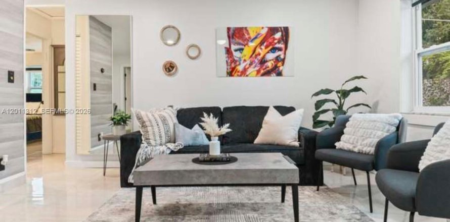 Villa ou maison à Fort Lauderdale, Floride 3 chambres, 241.36 m2 № 2074505