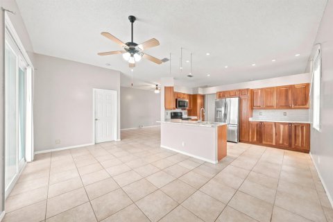 House in Weston, Florida 3 bedrooms, 146.41 sq.m. № 2245194 - photo 3