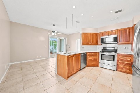House in Weston, Florida 3 bedrooms, 146.41 sq.m. № 2245194 - photo 21
