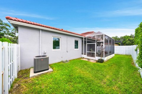 House in Weston, Florida 3 bedrooms, 146.41 sq.m. № 2245194 - photo 24