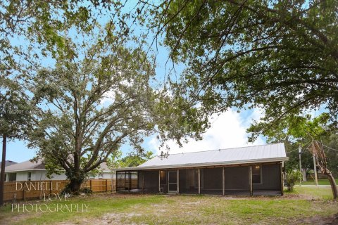 House in Port St. Lucie, Florida 3 bedrooms, 111.48 sq.m. № 1891319 - photo 27