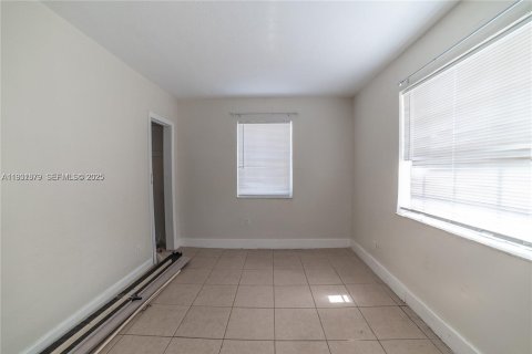 Купить виллу или дом в Майами, Флорида 4 спальни, 182.37м2, № 1990234 - фото 24