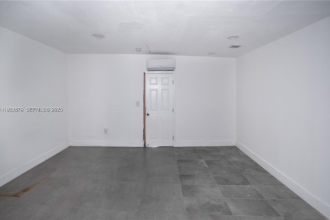 Купить виллу или дом в Майами, Флорида 4 спальни, 182.37м2, № 1990234 - фото 14