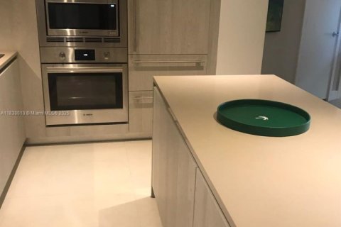 Condo in Hollywood, Florida, 2 bedrooms  № 2035805 - photo 30