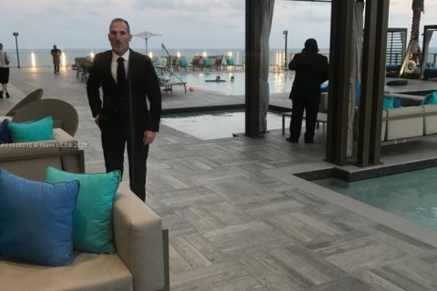 Condo in Hollywood, Florida, 2 bedrooms  № 2035805 - photo 29