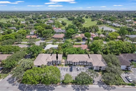 Condominio en alquiler en Coral Springs, Florida, 3 dormitorios, 100.33 m2 № 1889437 - foto 23