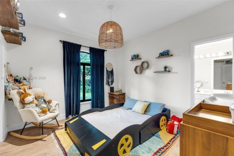 Villa ou maison à vendre à Miami, Floride: 4 chambres, 290.69 m2 № 2063863 - photo 22