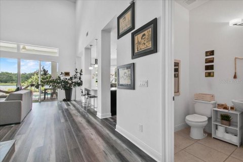 Casa en venta en Orlando, Florida, 4 dormitorios, 375.05 m2 № 1899729 - foto 9