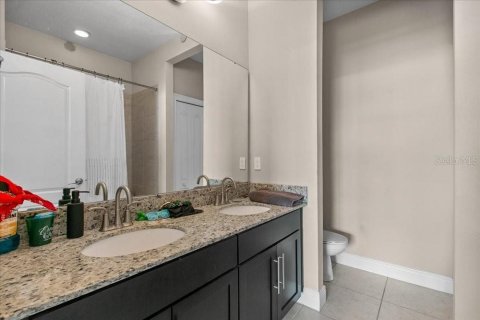Casa en venta en Orlando, Florida, 4 dormitorios, 375.05 m2 № 1899729 - foto 28