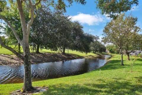 Touwnhouse à vendre à Pompano Beach, Floride: 3 chambres, 230.12 m2 № 2168524 - photo 8
