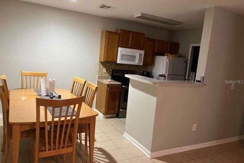 Condo in Orlando, Florida, 3 bedrooms  № 1772207 - photo 5