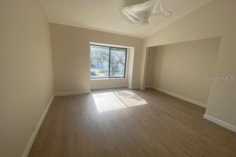Townhouse in Safety Harbor, Florida 3 bedrooms, 124.49 sq.m. № 1900103 - photo 7