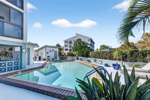 Condo in Punta Gorda, Florida, 2 bedrooms  № 2119694 - photo 4
