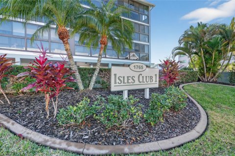 Condo in Punta Gorda, Florida, 2 bedrooms  № 2119694 - photo 3
