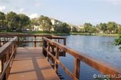 Condominio en venta en Plantation, Florida, 2 dormitorios, 94.3 m2 № 2062864 - foto 22