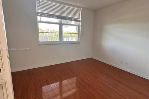 Condominio en venta en Plantation, Florida, 2 dormitorios, 94.3 m2 № 2062864 - foto 16