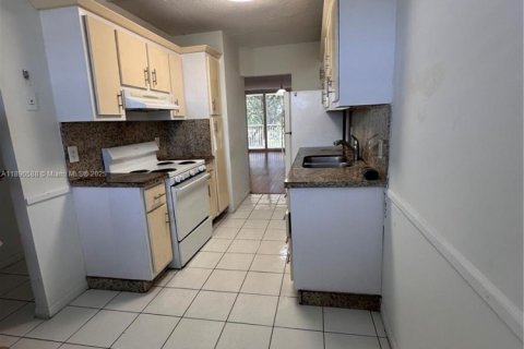 Condominio en venta en Plantation, Florida, 2 dormitorios, 94.3 m2 № 2062864 - foto 5