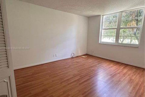 Condominio en venta en Plantation, Florida, 2 dormitorios, 94.3 m2 № 2062864 - foto 12