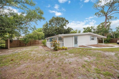 House in Sarasota, Florida 3 bedrooms, 150.97 sq.m. № 1847840 - photo 24