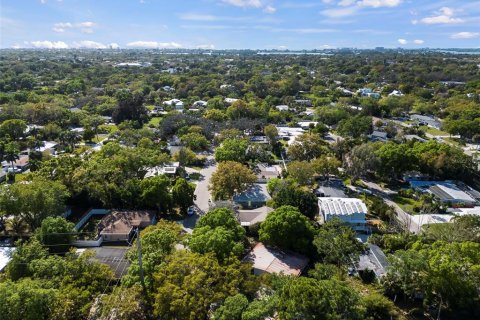 House in Sarasota, Florida 3 bedrooms, 150.97 sq.m. № 1847840 - photo 9