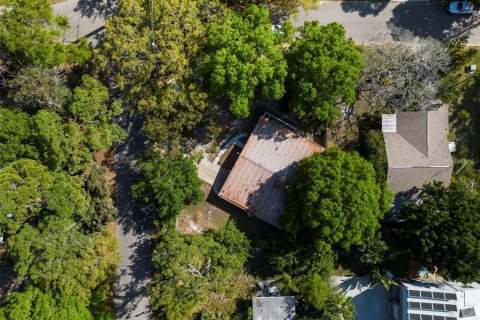House in Sarasota, Florida 3 bedrooms, 150.97 sq.m. № 1847840 - photo 27