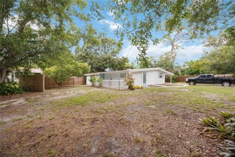 House in Sarasota, Florida 3 bedrooms, 150.97 sq.m. № 1847840 - photo 25